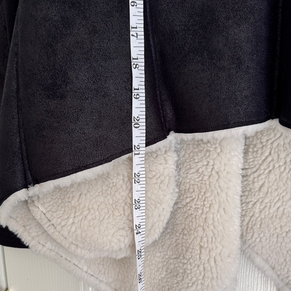 Lisa Rinna Collection Faux Suede Jacket with Faux Fur Lining – Size 12 - Picture 8 of 10